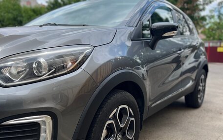 Renault Kaptur I рестайлинг, 2022 год, 1 350 000 рублей, 3 фотография