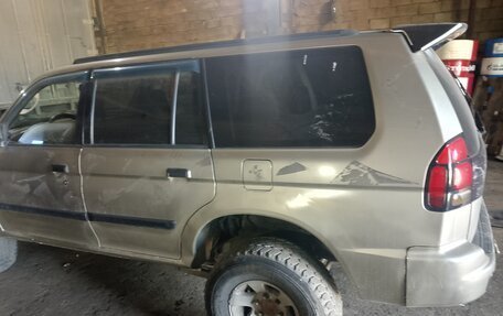 Mitsubishi Montero Sport, 1999 год, 365 000 рублей, 3 фотография