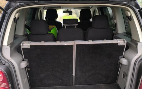 Volkswagen Touran III, 2006 год, 760 000 рублей, 10 фотография