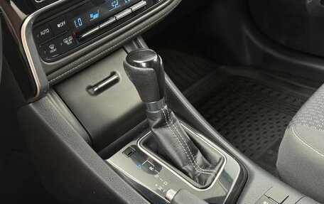Toyota Corolla, 2018 год, 1 760 000 рублей, 27 фотография