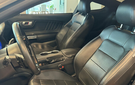 Ford Mustang VI рестайлинг, 2020 год, 3 190 000 рублей, 11 фотография
