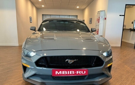 Ford Mustang VI рестайлинг, 2020 год, 3 190 000 рублей, 2 фотография