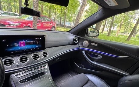 Mercedes-Benz E-Класс, 2021 год, 3 100 000 рублей, 7 фотография