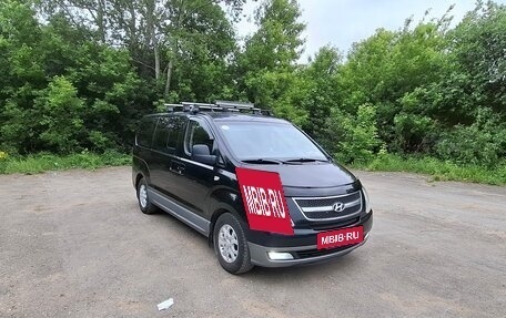 Hyundai H-1 II рестайлинг, 2011 год, 1 300 000 рублей, 2 фотография