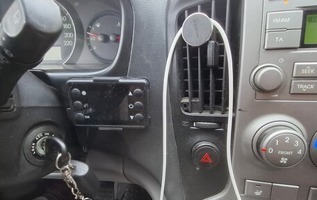 Hyundai H-1 II рестайлинг, 2011 год, 1 300 000 рублей, 17 фотография