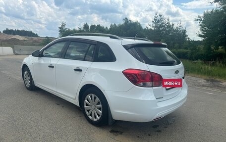 Chevrolet Cruze II, 2013 год, 685 000 рублей, 3 фотография