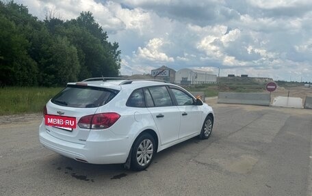 Chevrolet Cruze II, 2013 год, 685 000 рублей, 4 фотография