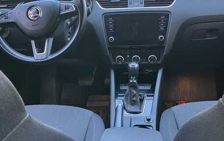 Skoda Octavia, 2018 год, 1 700 000 рублей, 18 фотография