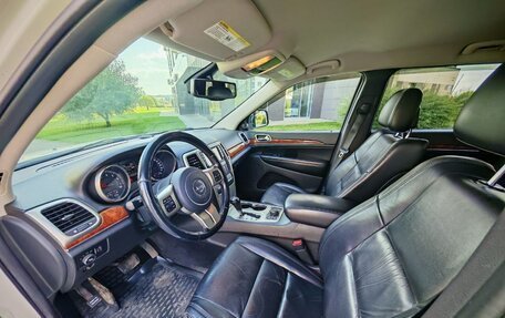 Jeep Grand Cherokee, 2011 год, 1 800 000 рублей, 11 фотография