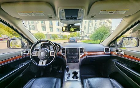 Jeep Grand Cherokee, 2011 год, 1 800 000 рублей, 12 фотография