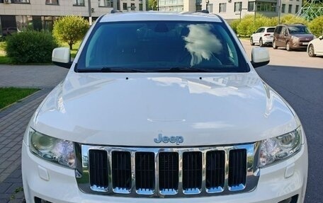 Jeep Grand Cherokee, 2011 год, 1 800 000 рублей, 4 фотография