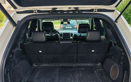 Jeep Grand Cherokee, 2011 год, 1 800 000 рублей, 19 фотография
