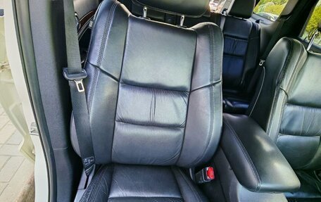 Jeep Grand Cherokee, 2011 год, 1 800 000 рублей, 14 фотография