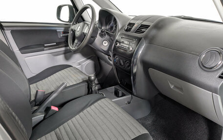 Suzuki SX4 II рестайлинг, 2010 год, 759 900 рублей, 12 фотография