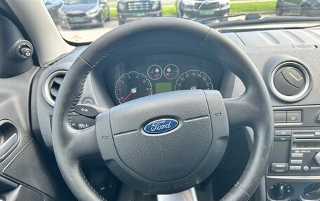 Ford Fusion I, 2010 год, 592 000 рублей, 10 фотография