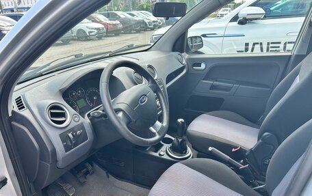 Ford Fusion I, 2010 год, 592 000 рублей, 9 фотография