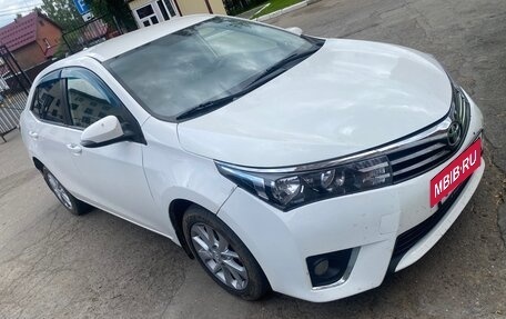 Toyota Corolla, 2013 год, 950 000 рублей, 3 фотография
