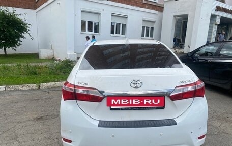 Toyota Corolla, 2013 год, 950 000 рублей, 4 фотография