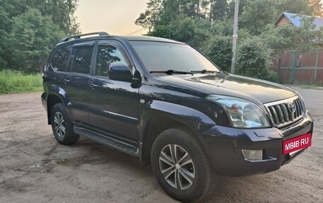Toyota Land Cruiser Prado 120 рестайлинг, 2007 год, 2 249 000 рублей, 3 фотография