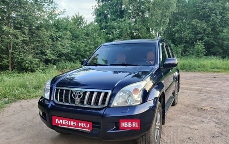 Toyota Land Cruiser Prado 120 рестайлинг, 2007 год, 2 249 000 рублей, 2 фотография