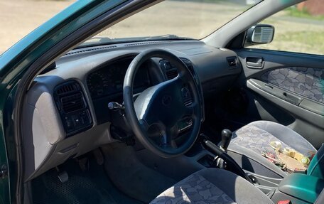 Toyota Avensis III рестайлинг, 1999 год, 230 000 рублей, 6 фотография