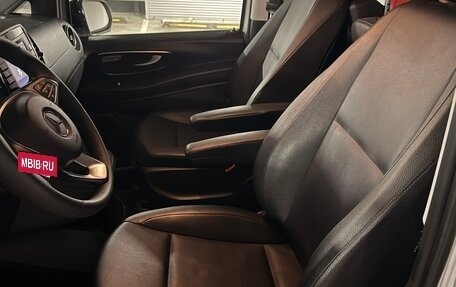 Mercedes-Benz Vito, 2021 год, 5 600 000 рублей, 13 фотография