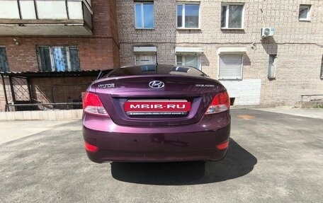 Hyundai Solaris II рестайлинг, 2012 год, 815 000 рублей, 4 фотография