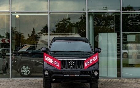 Toyota Land Cruiser Prado 150 рестайлинг 2, 2015 год, 3 595 000 рублей, 2 фотография