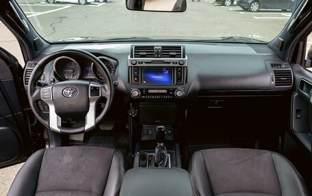 Toyota Land Cruiser Prado 150 рестайлинг 2, 2015 год, 3 595 000 рублей, 15 фотография