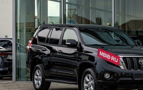 Toyota Land Cruiser Prado 150 рестайлинг 2, 2015 год, 3 595 000 рублей, 7 фотография
