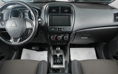 Mitsubishi ASX I рестайлинг, 2017 год, 1 799 000 рублей, 13 фотография