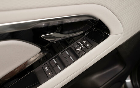 Land Rover Range Rover Evoque II, 2021 год, 4 050 000 рублей, 14 фотография