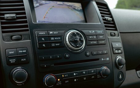 Nissan Pathfinder, 2011 год, 1 495 000 рублей, 15 фотография