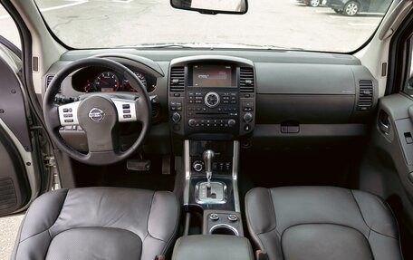 Nissan Pathfinder, 2011 год, 1 495 000 рублей, 16 фотография