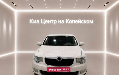 Skoda Superb III рестайлинг, 2011 год, 995 000 рублей, 2 фотография