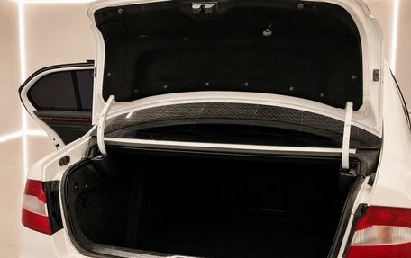 Skoda Superb III рестайлинг, 2011 год, 995 000 рублей, 20 фотография