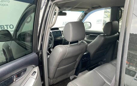 Toyota Land Cruiser Prado 120 рестайлинг, 2008 год, 1 930 000 рублей, 12 фотография