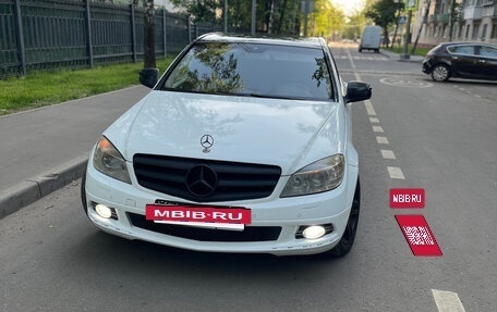 Mercedes-Benz C-Класс, 2007 год, 750 000 рублей, 2 фотография