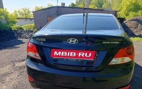 Hyundai Solaris II рестайлинг, 2013 год, 670 000 рублей, 7 фотография