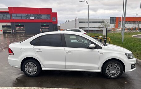 Volkswagen Polo VI (EU Market), 2016 год, 620 000 рублей, 22 фотография