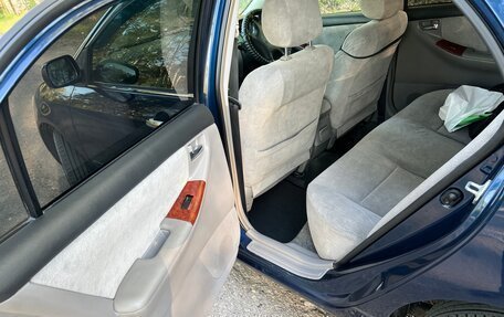 Toyota Corolla, 2001 год, 565 000 рублей, 3 фотография