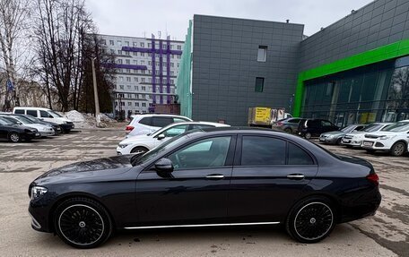 Mercedes-Benz E-Класс, 2022 год, 4 950 000 рублей, 5 фотография