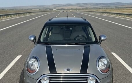 MINI Hatch, 2016 год, 1 750 000 рублей, 2 фотография