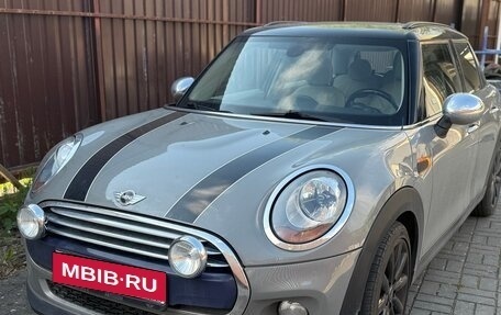 MINI Hatch, 2016 год, 1 750 000 рублей, 4 фотография