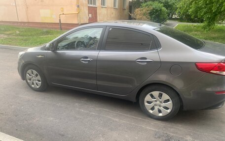 KIA Rio III рестайлинг, 2016 год, 700 000 рублей, 4 фотография