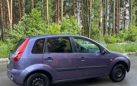 Ford Fiesta, 2006 год, 450 000 рублей, 4 фотография