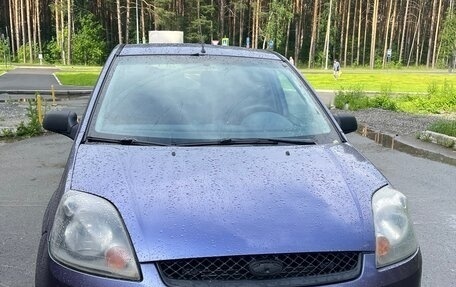 Ford Fiesta, 2006 год, 450 000 рублей, 2 фотография