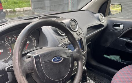 Ford Fiesta, 2006 год, 450 000 рублей, 6 фотография