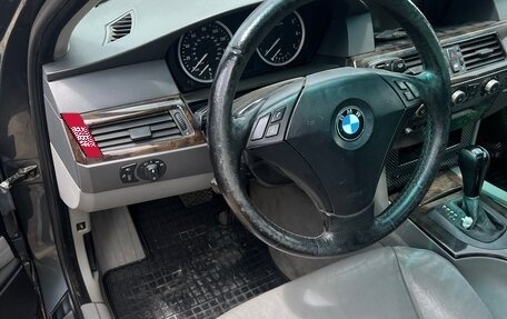 BMW 5 серия, 2004 год, 888 000 рублей, 3 фотография