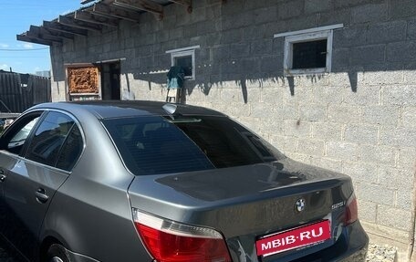 BMW 5 серия, 2004 год, 888 000 рублей, 8 фотография